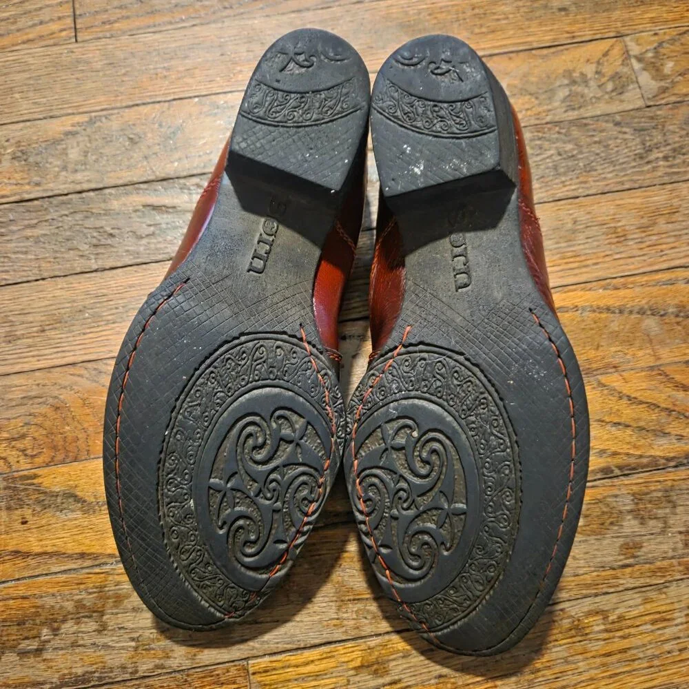 Born Leather Slip-On Shoes Men’s 8.5‎ Western Embroidered Leather Dress Shoes